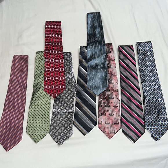 Set of 9 men’s neckties